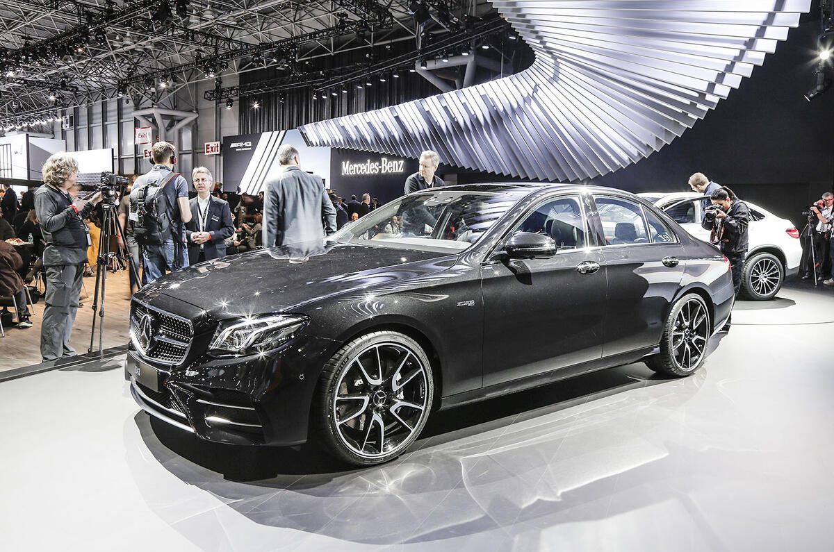 Mercedes-AMG E43 4Matic revealed at New York motor show ...