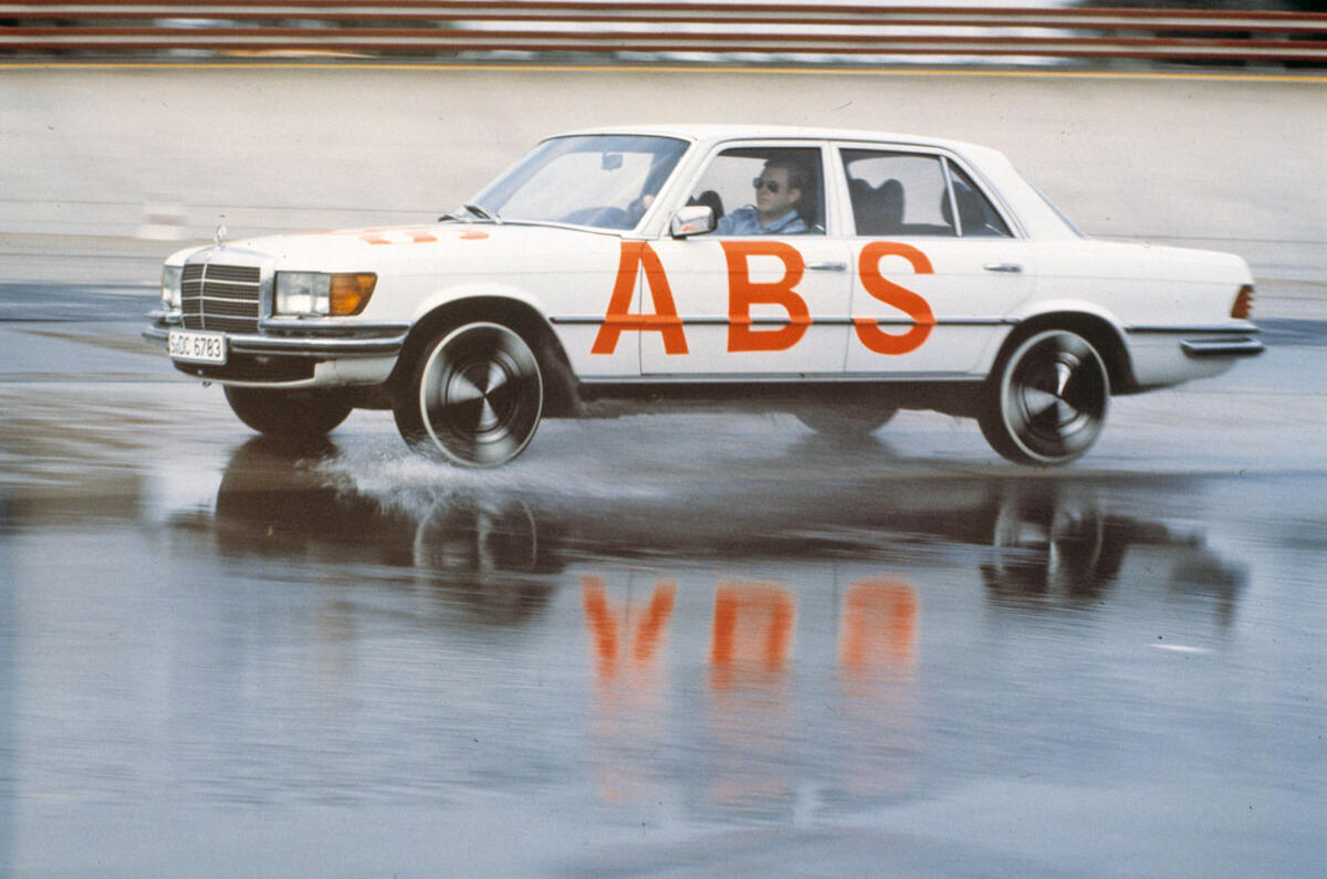 Mercedes-Benz S-Class W114
