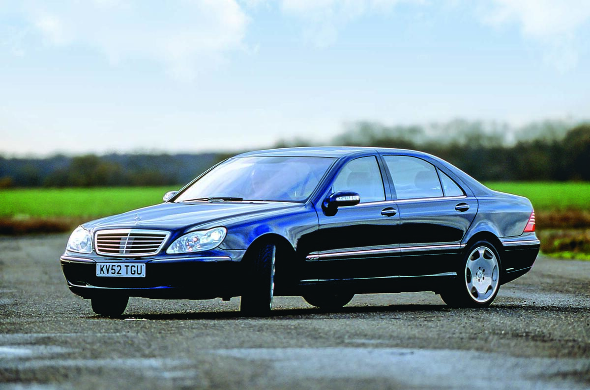 Mercedes-Benz S500 drift