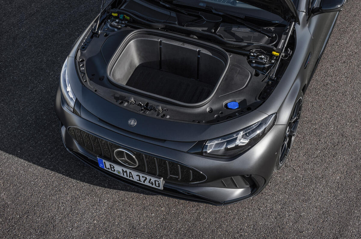 Mercedes AMG CLA45 2026 74