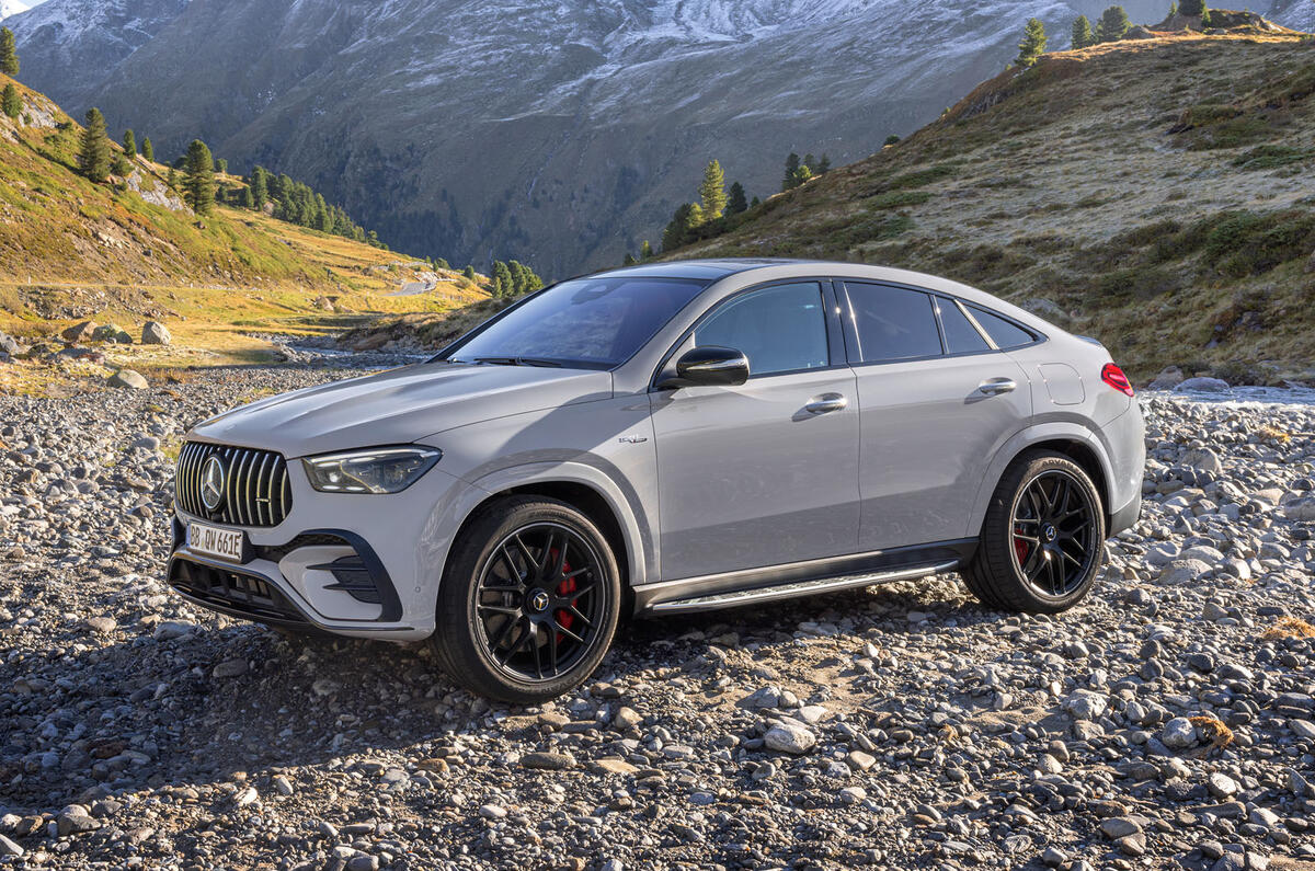 Mercedes AMG GLE 53 2024 front quarter static