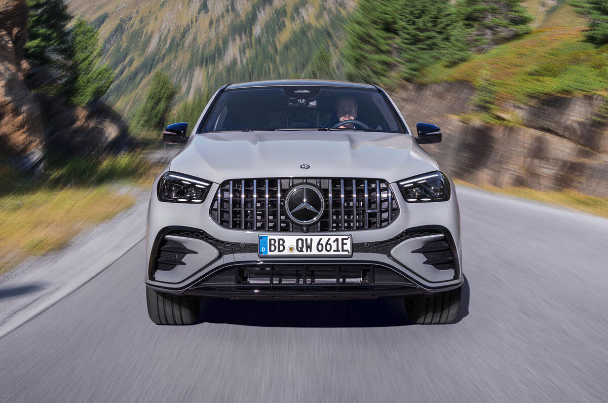Mercedes AMG GLE 53 2024 front tracking