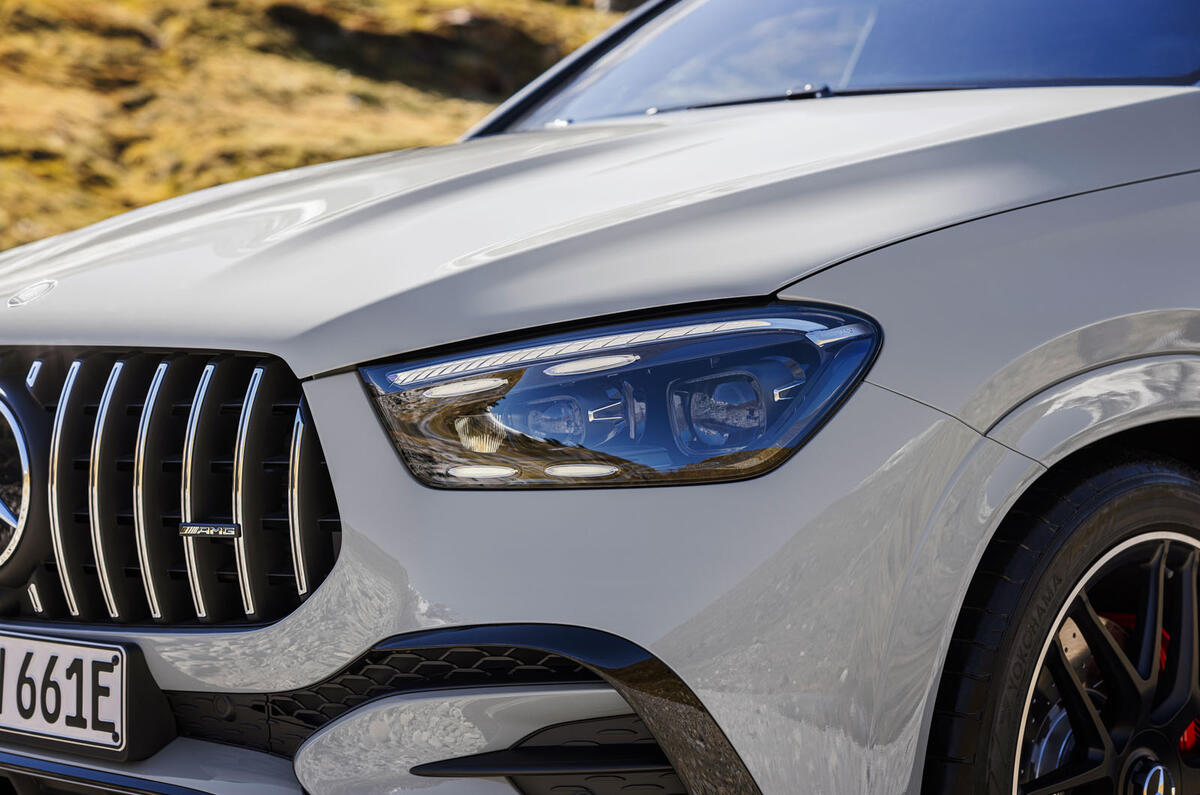 Mercedes AMG GLE 53 2024 headlight detail