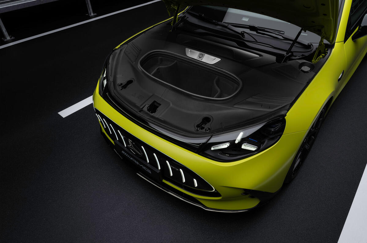 Mercedes AMG GT 4 door Coupe 028