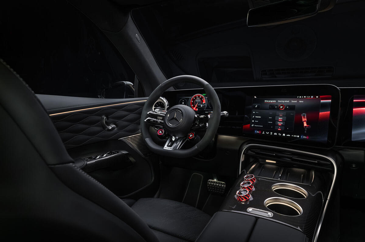 Mercedes AMG SUV 2026 021