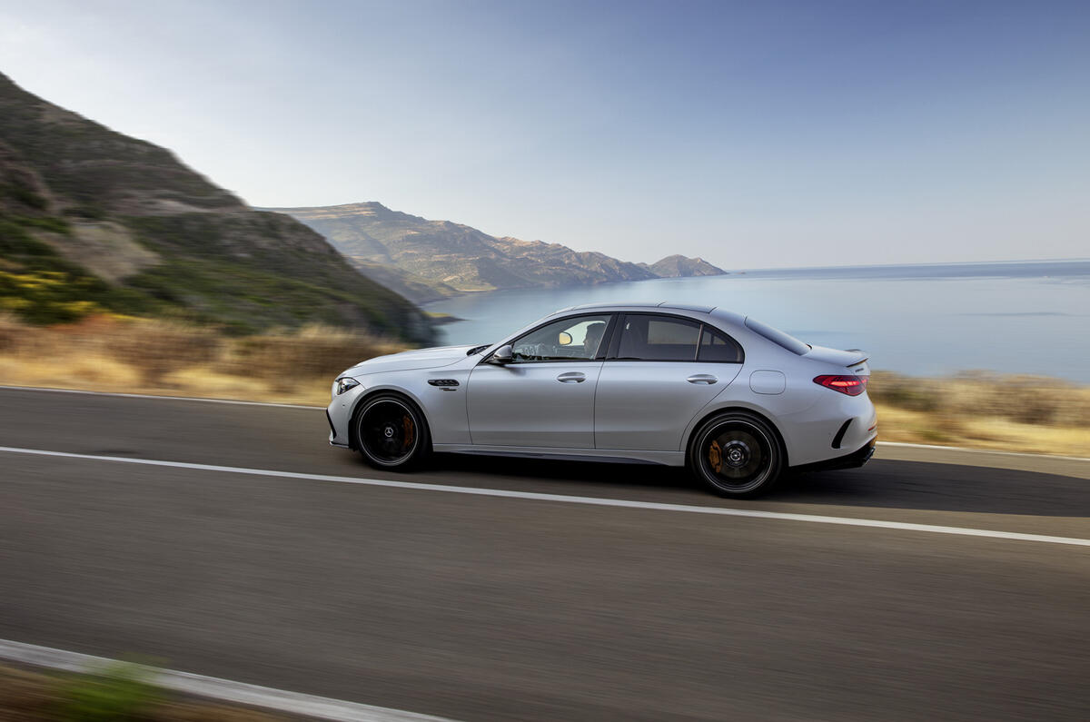 Mercedes AMG C63 side Mercedes AMG C63 side