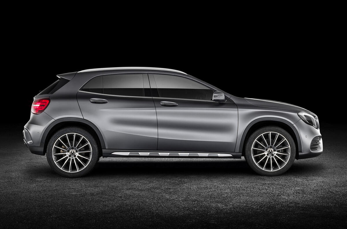 2017 Mercedes-Benz GLA facelift launched in Detroit