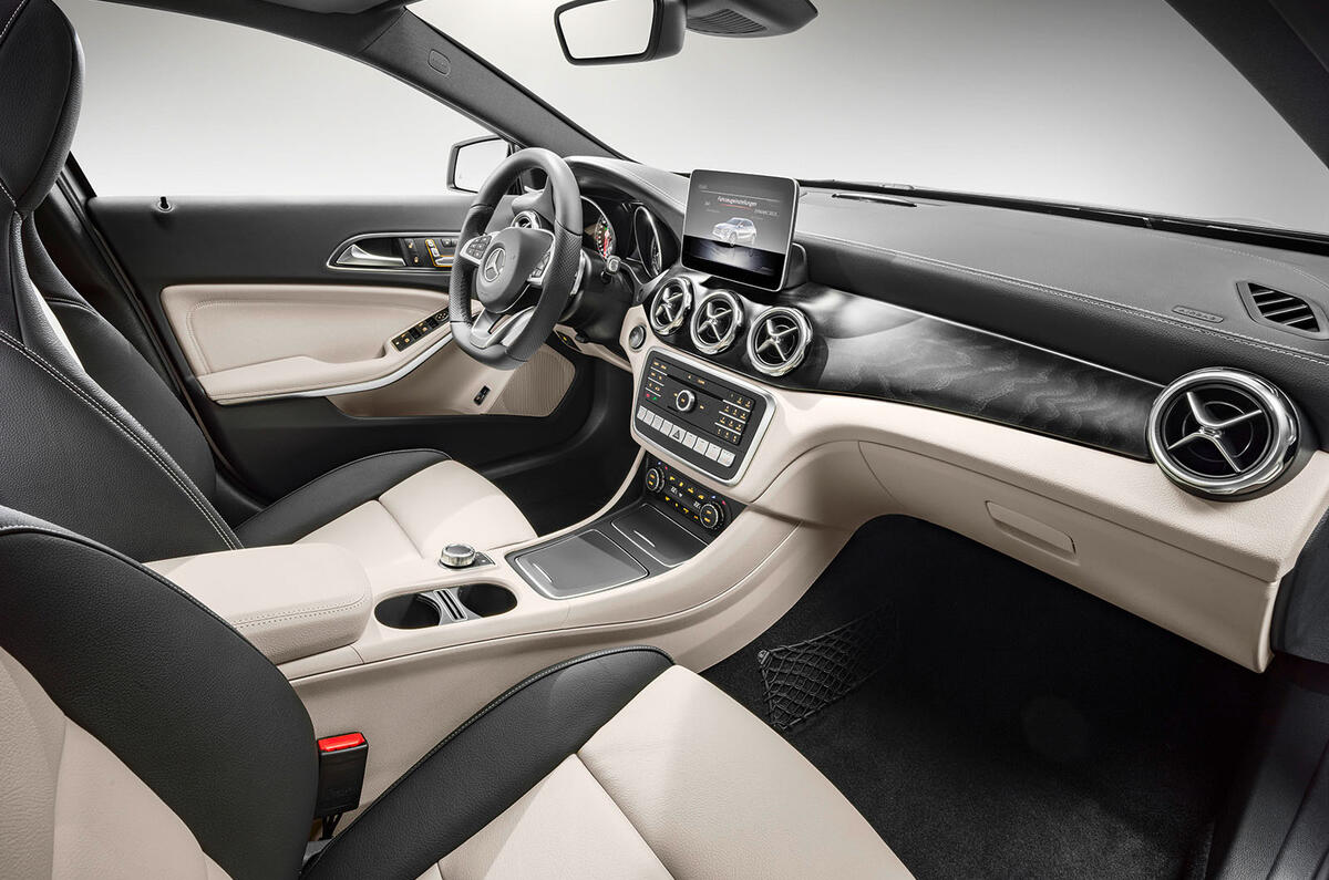 2017 Mercedes-Benz GLA facelift launched in Detroit