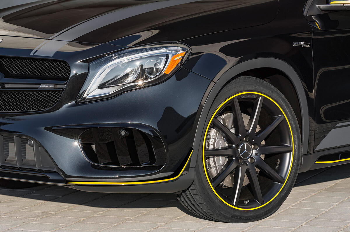 2017 Mercedes-Benz GLA facelift launched in Detroit