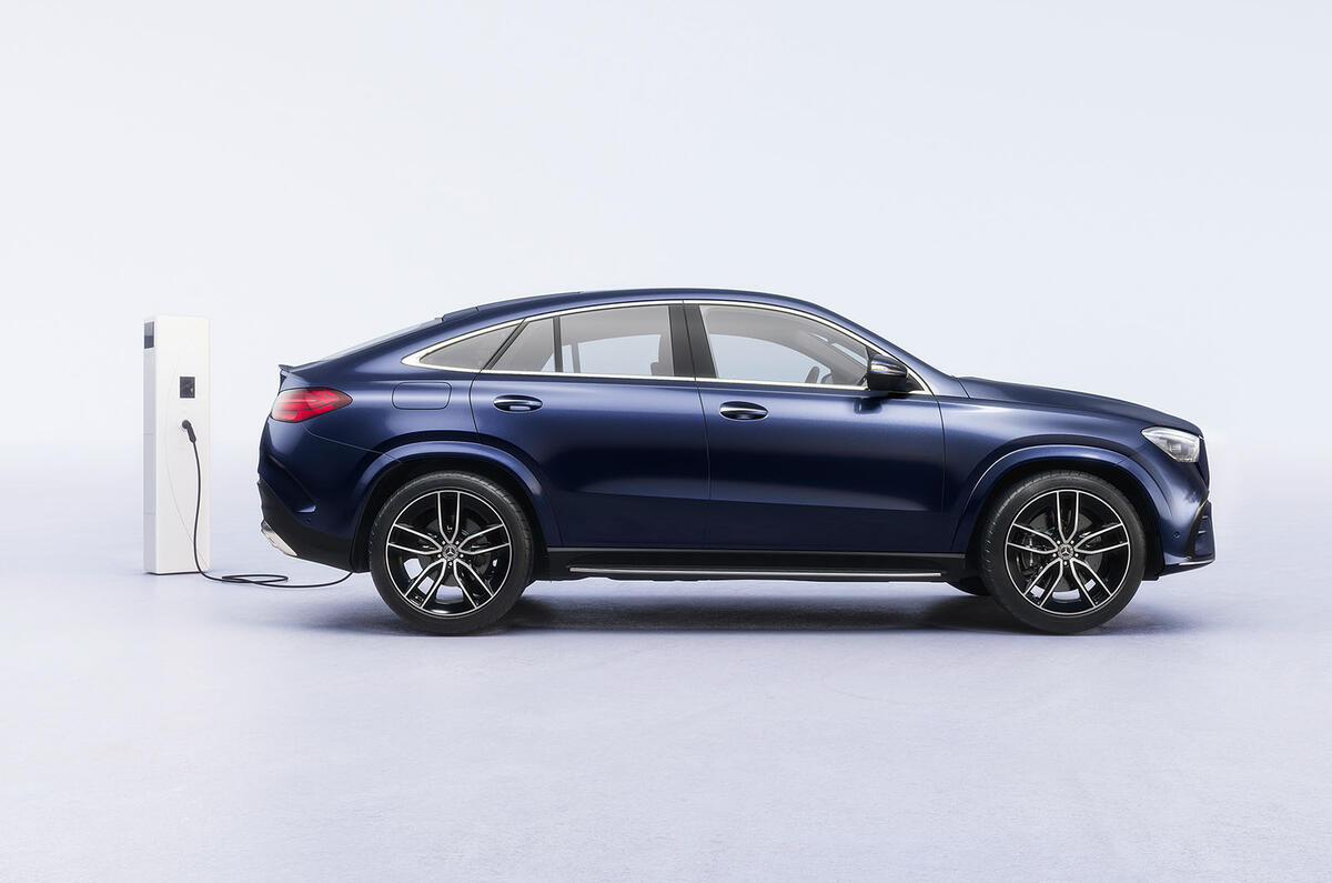 Mercedes Benz GLE coupe side Mercedes Benz GLE coupe side