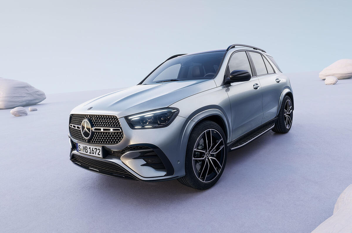 Mercedes Benz GLE front three quarter Mercedes Benz GLE front three quarter