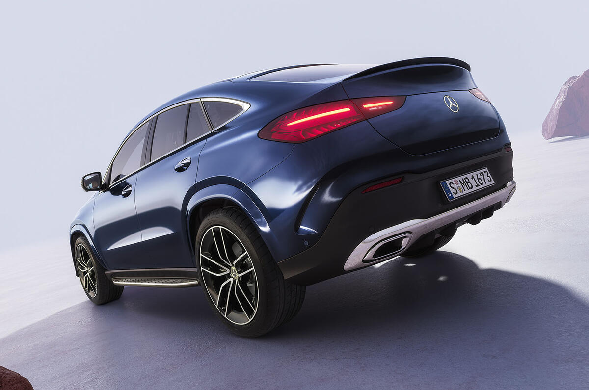 Mercedes Benz GLE rear three quarter Mercedes Benz GLE rear three quarter