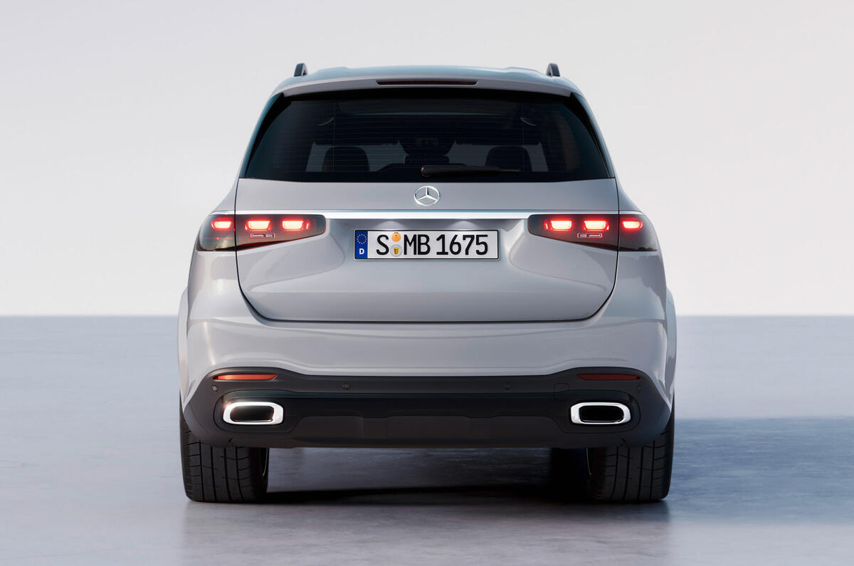 Mercedes Benz GLS 2023 rear Mercedes Benz GLS 2023 rear