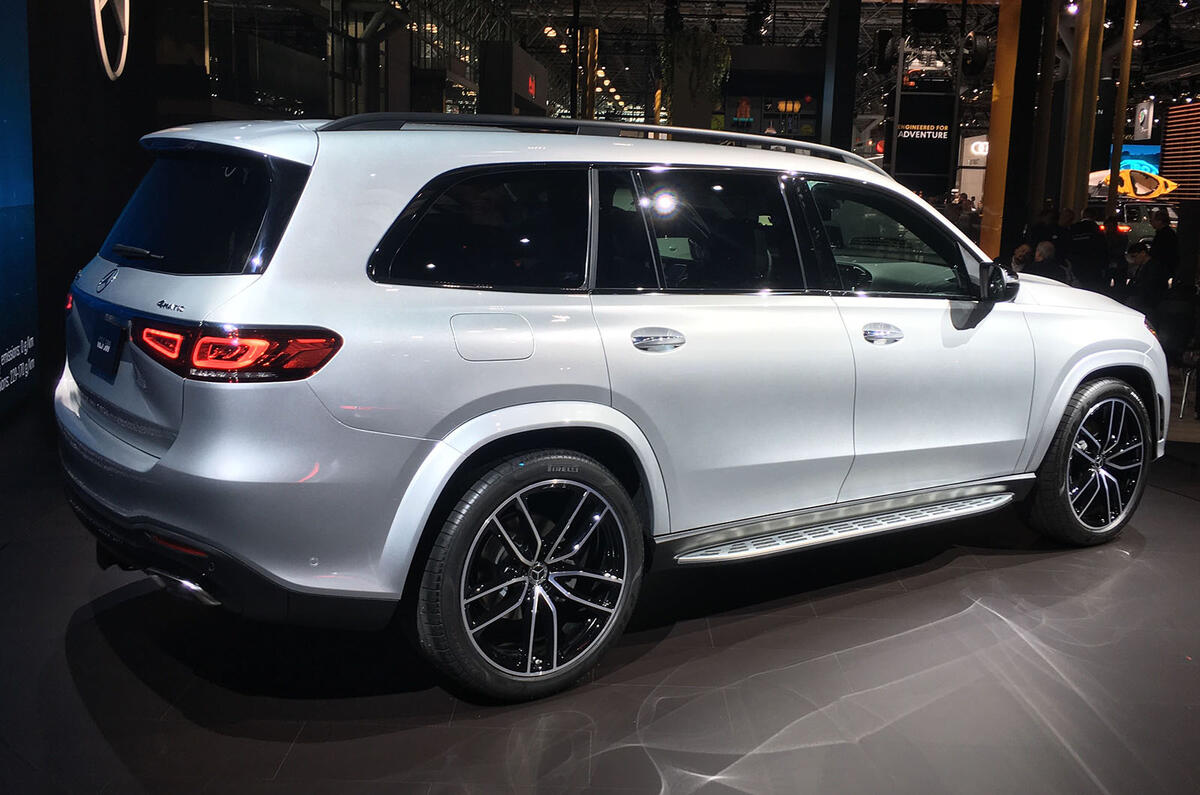 Mercedes-Benz GLS 2019 New York motor show reveal - rear