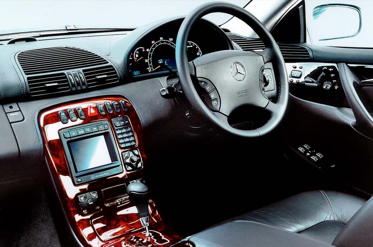 Mercedes CL interior Mercedes CL interior
