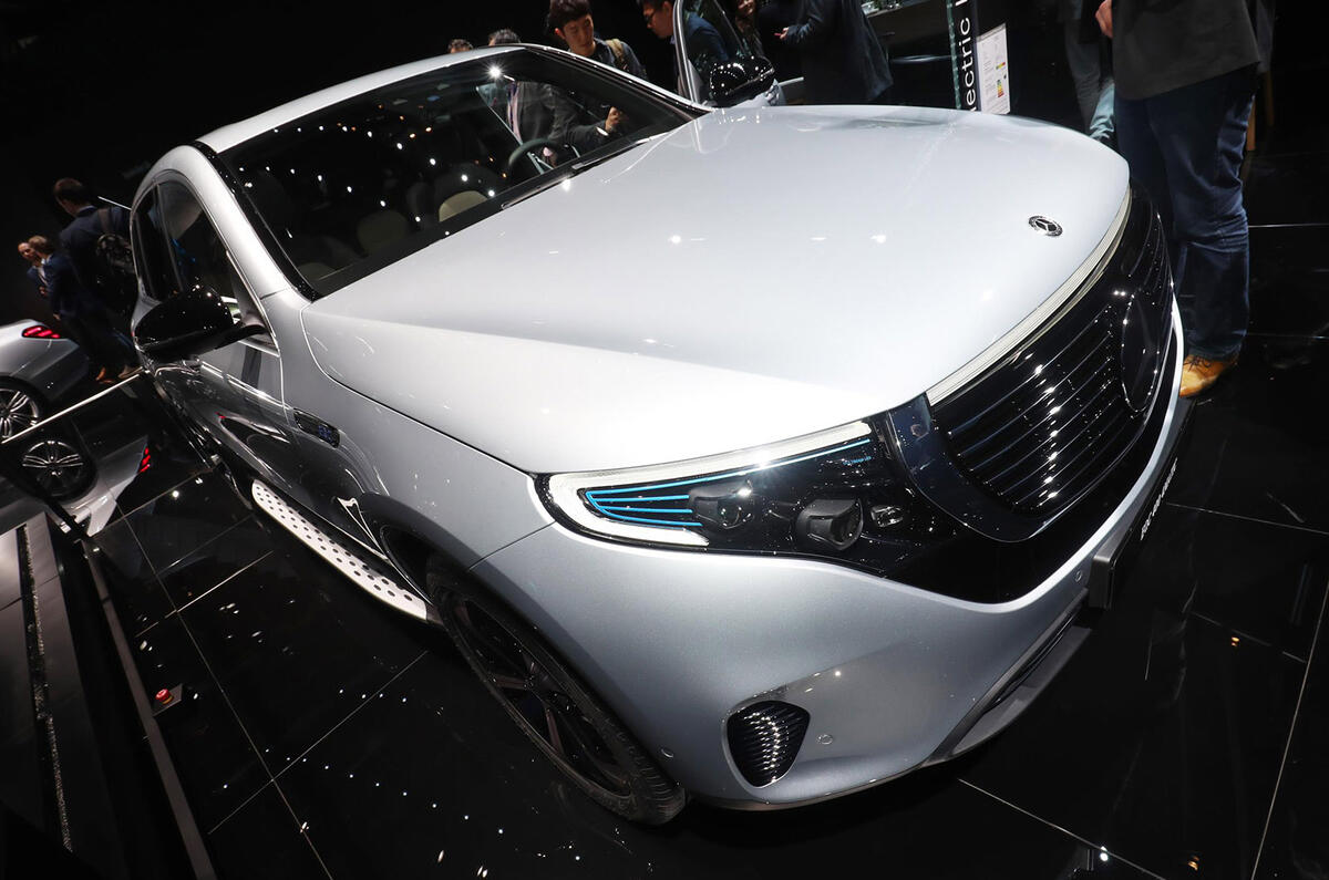 Mercedes Concept EQV Geneva stand - nose