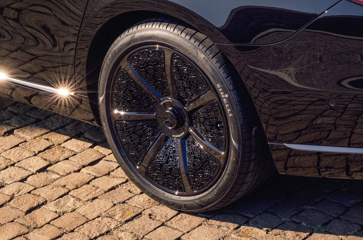 Mercedes Maybach S Class 11