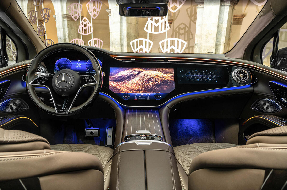 Mercedes Maybach EQS SUV interior front screen Mercedes Maybach EQS SUV interior front screen