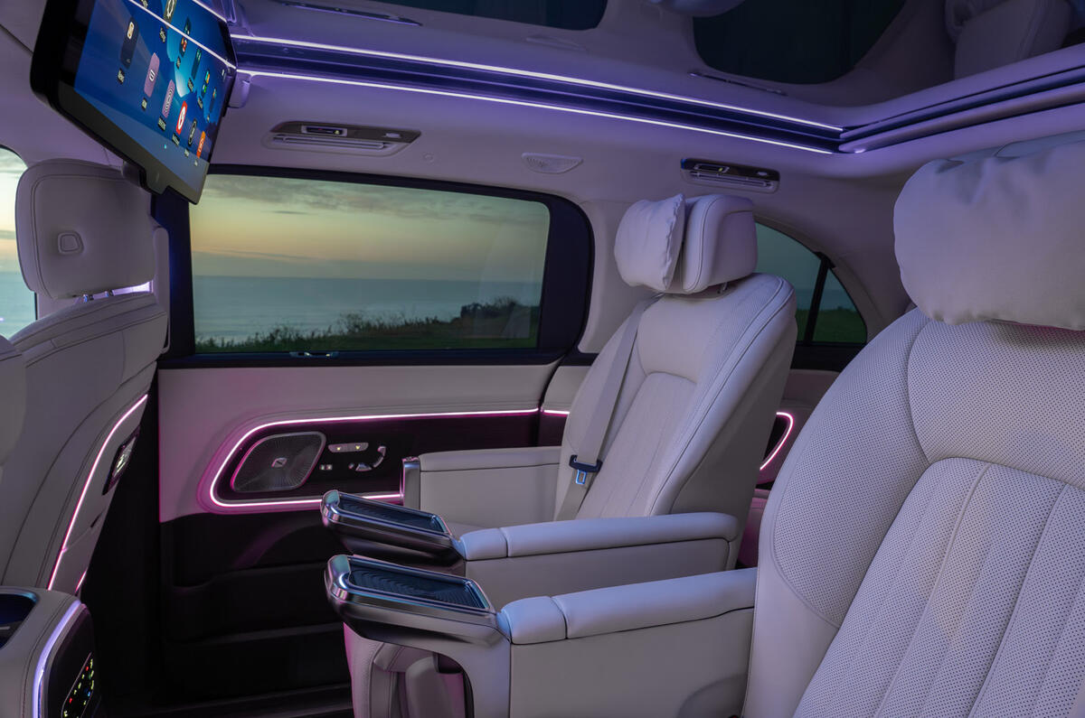 Mercedes VLE review 2026 37