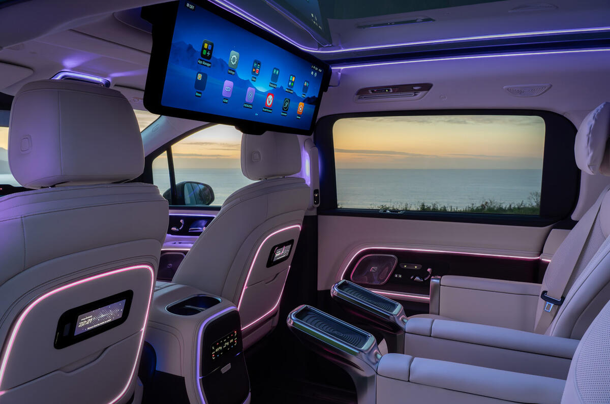 Mercedes VLE review 2026 38