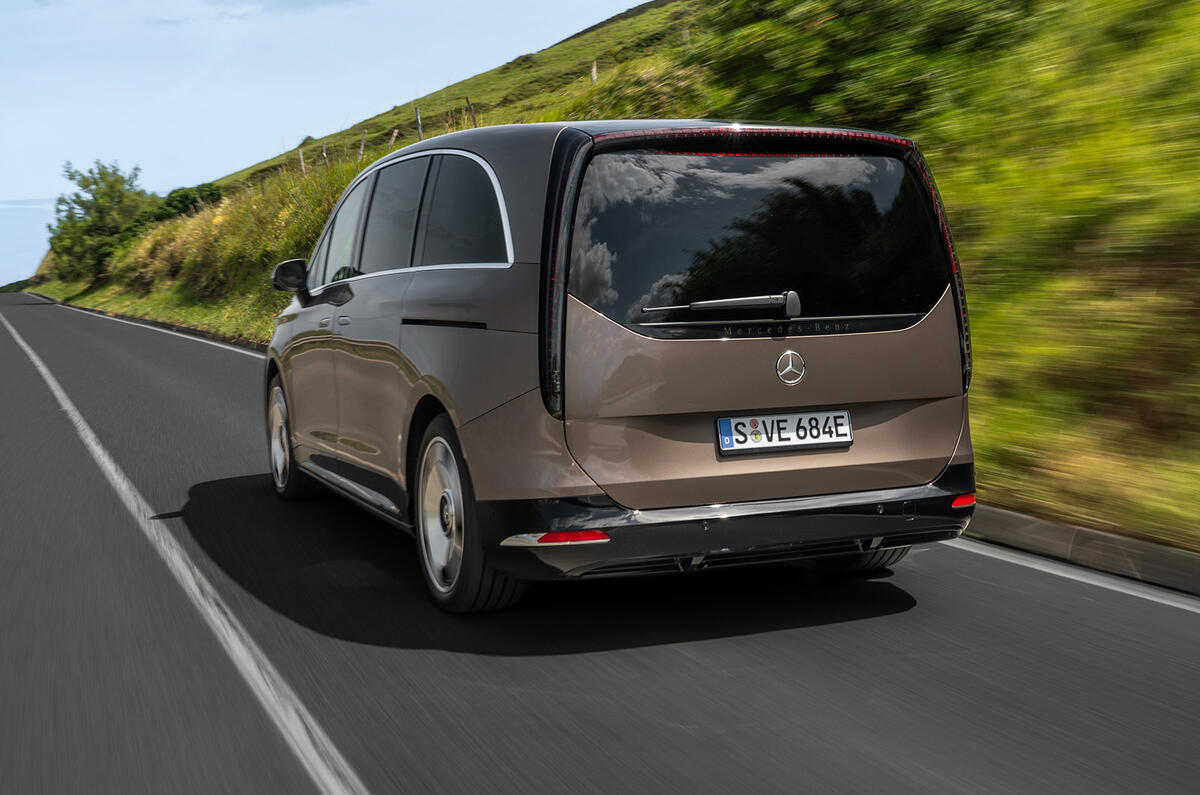 Mercedes VLE review 2026 54