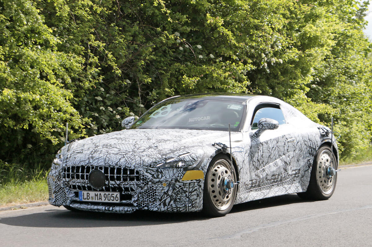 Mercedes AMG GT 63e PHEV 14