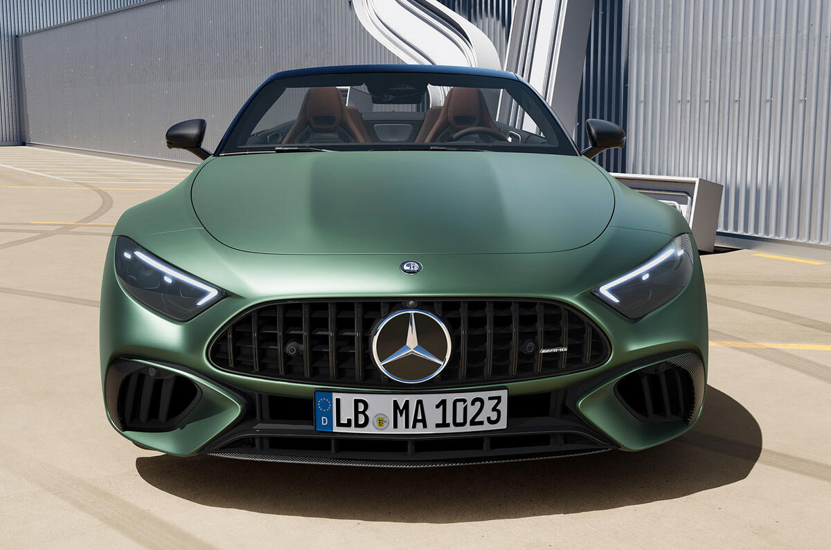 Mercedes AMG SL 63 S E Performance front Mercedes AMG SL 63 S E Performance front