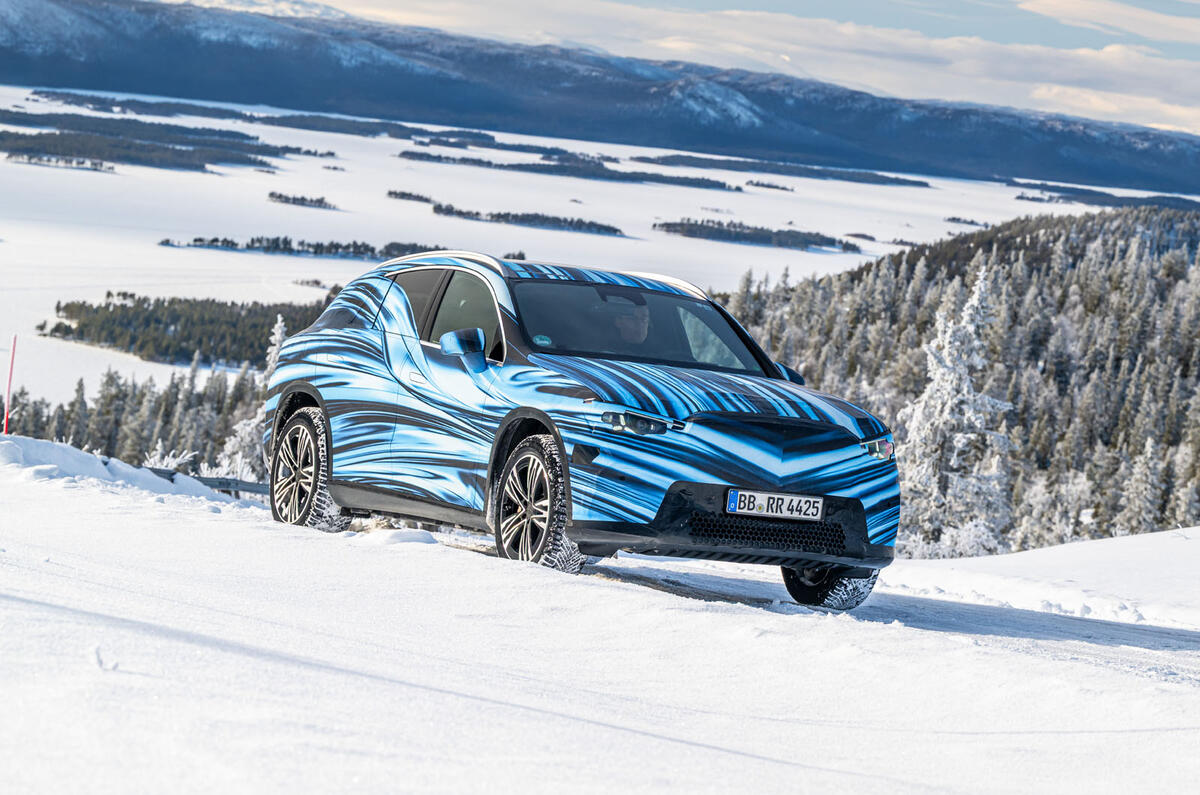 Mercedes Benz GLC EV drive   dynamic 2 Mercedes Benz GLC EV drive   dynamic 2