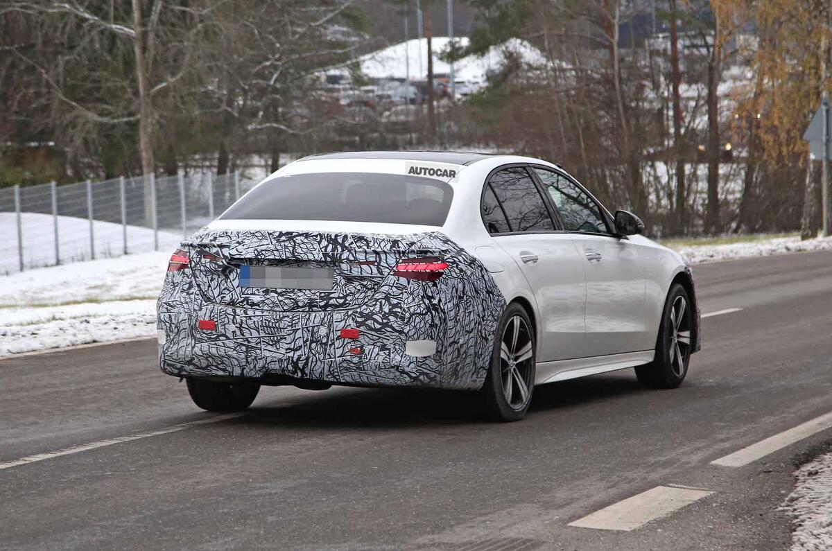 Mercedes C-Class prototype spies rear side Mercedes C-Class prototype spies rear side