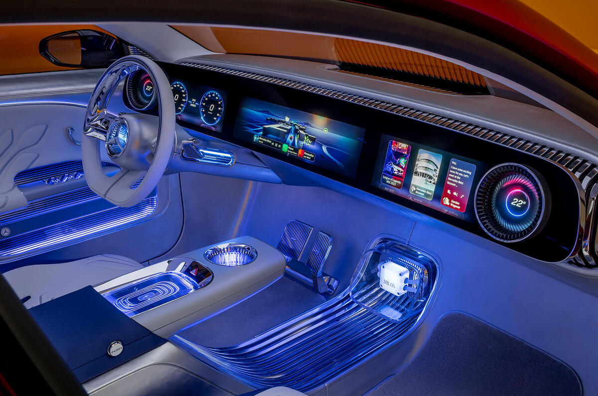 Mercedes CLA concept interior Mercedes CLA concept interior