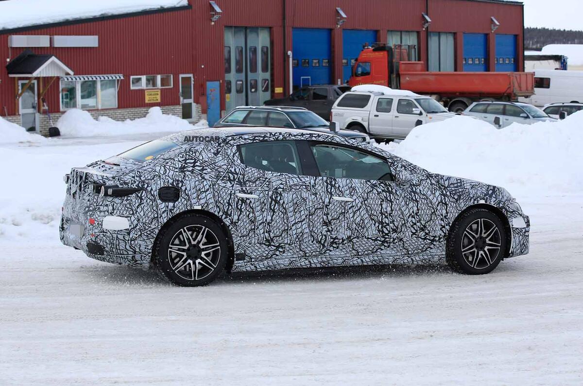 Mercedes EQ E spyshots side rear Mercedes EQ E spyshots side rear