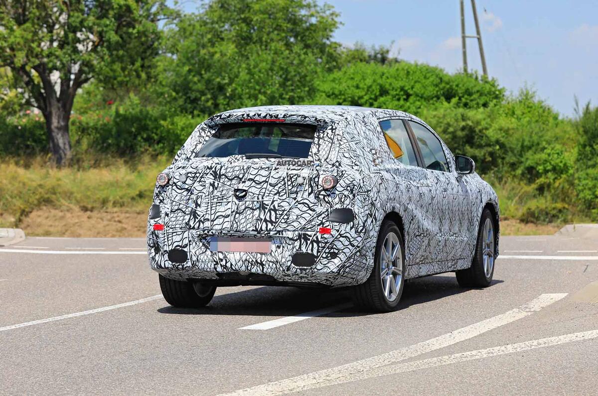 Mercedes EQE spyshot rear Mercedes EQE spyshot rear
