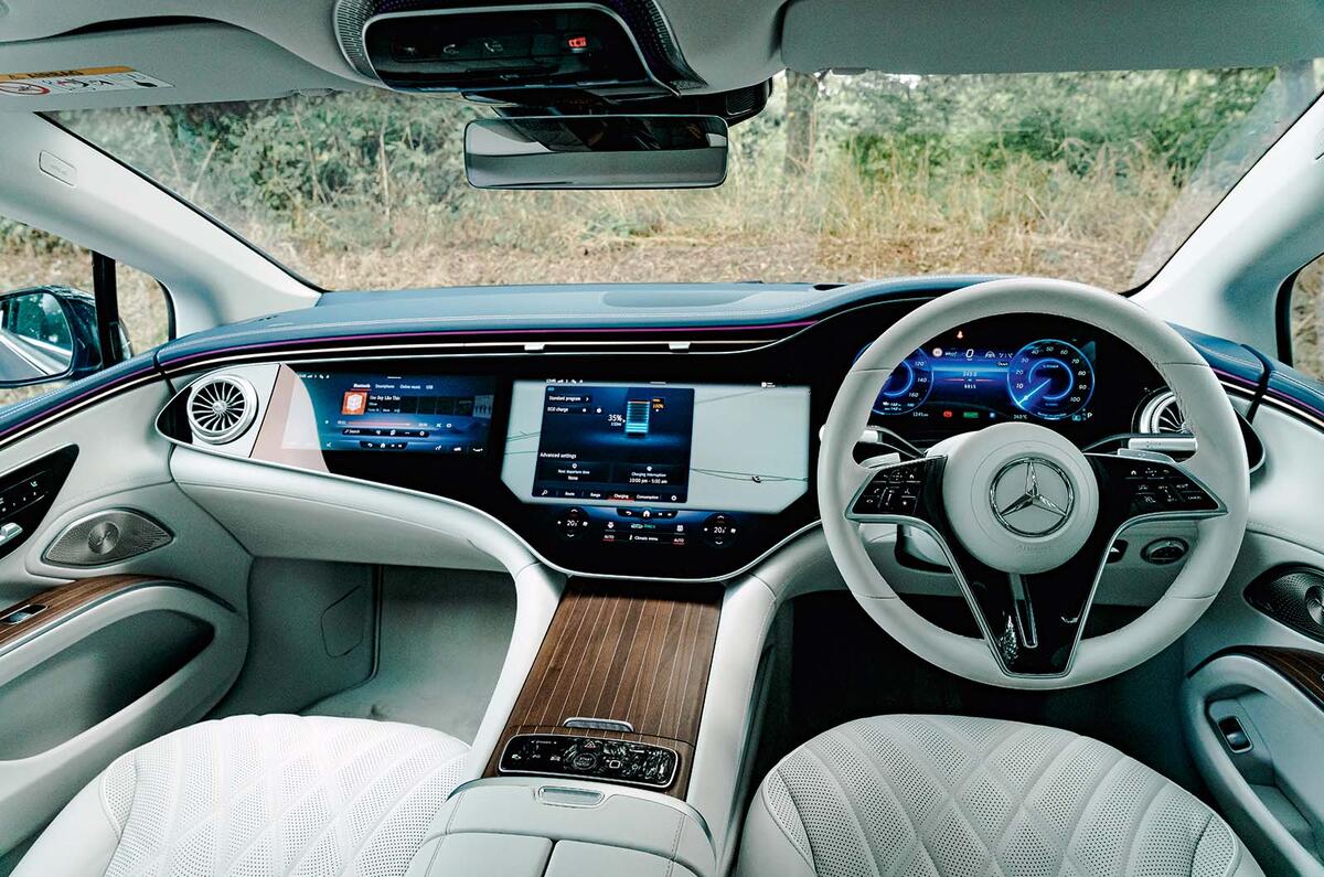 Mercedes EQE interior