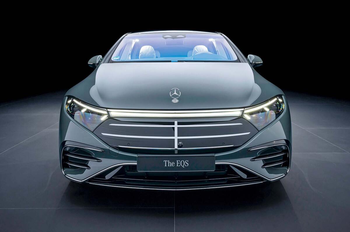 Mercedes EQS front