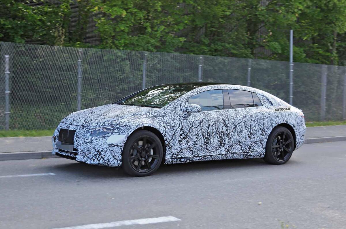 Mercedes EQS spyshots side front Mercedes EQS spyshots side front
