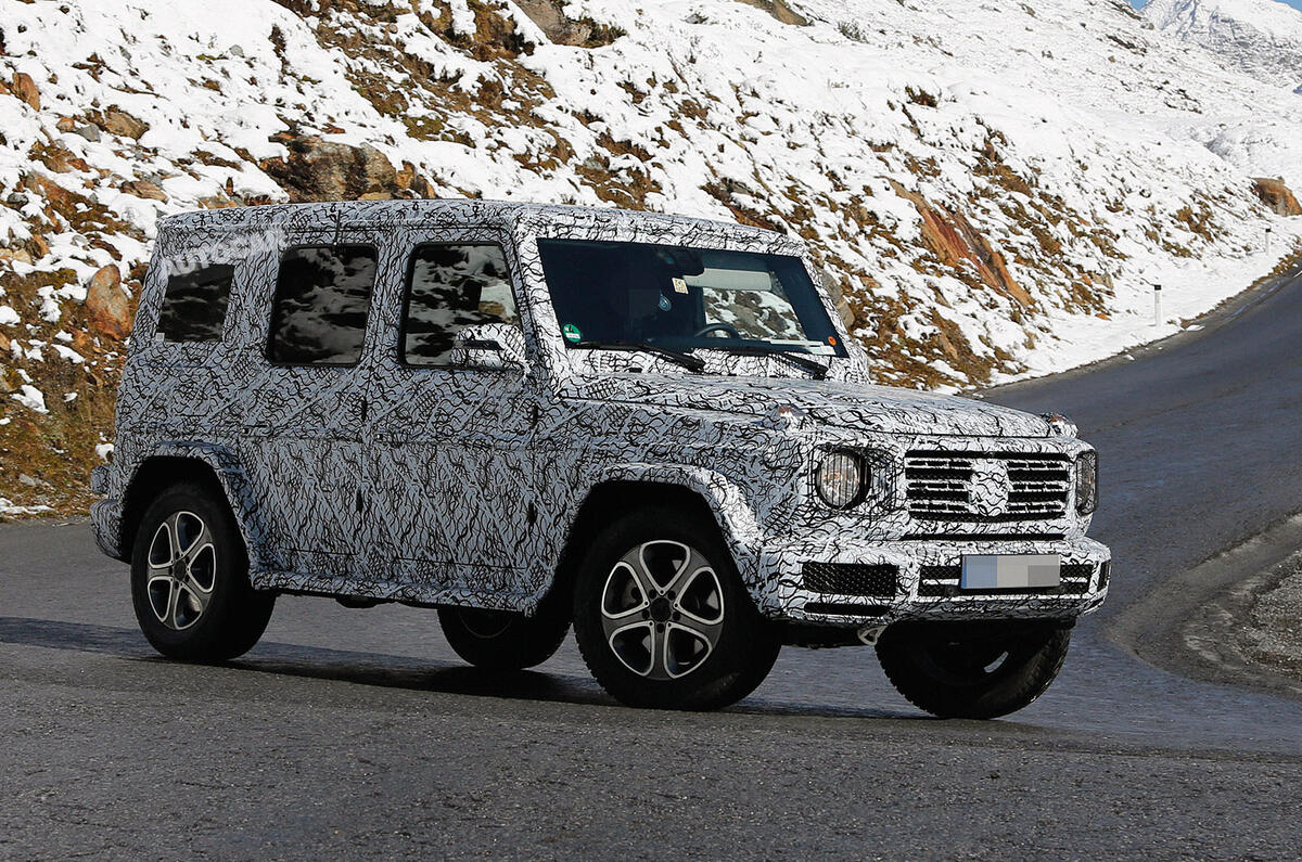 2018 Mercedes-Benz G-Class: all-new interior design leaked online