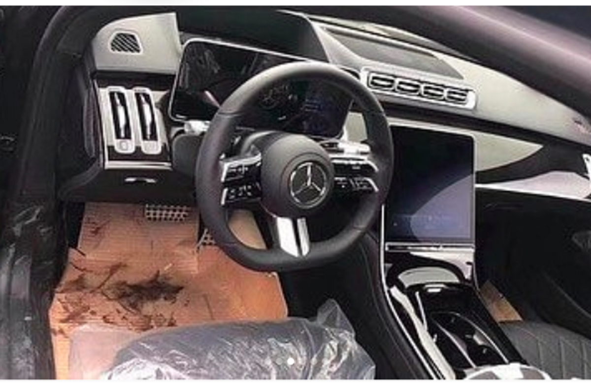 Mercedes S-Class leak cabin Mercedes S-Class leak cabin