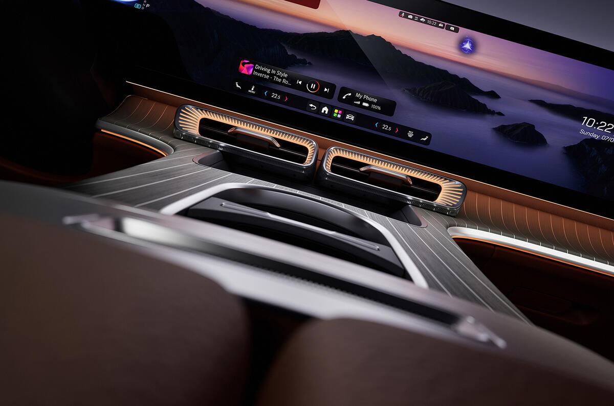 2026 Mercedes-Benz GLC EV