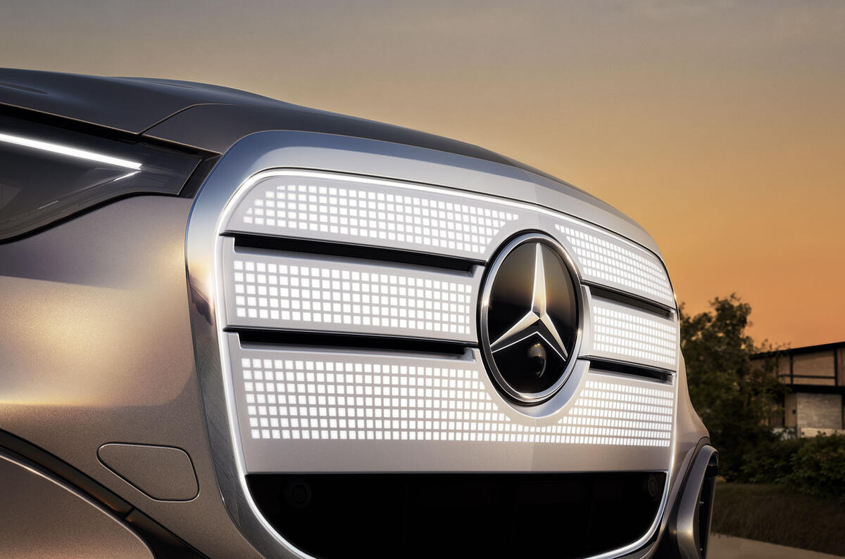 MercedesBenzNewGLCgrille