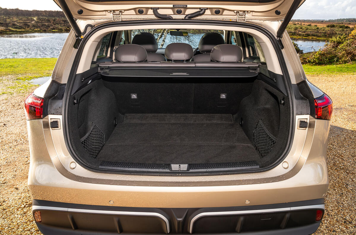 MG S6 EV boot seats up