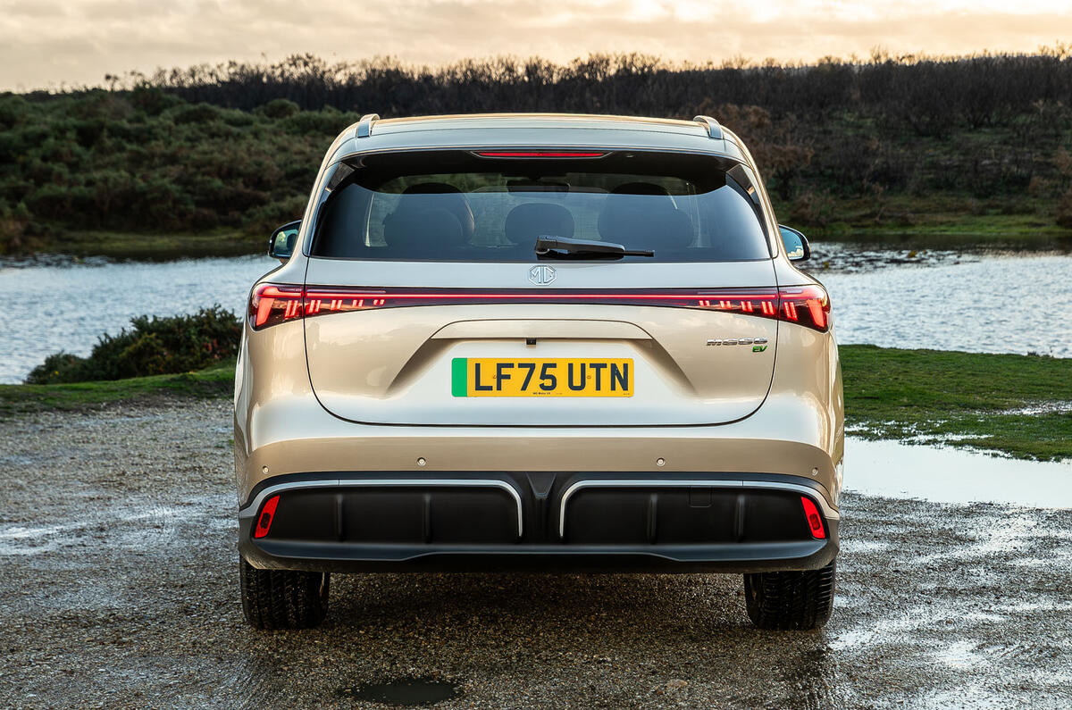 MG S6 EV rear