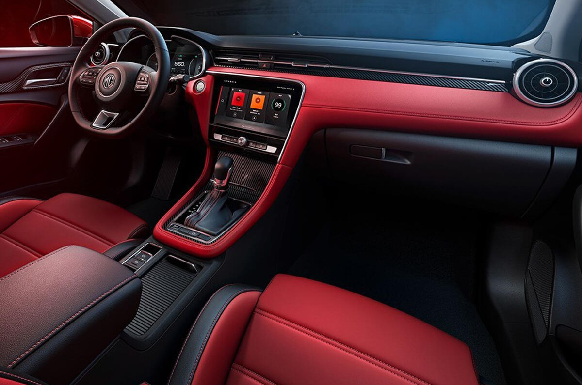 2018 MG 6 interior