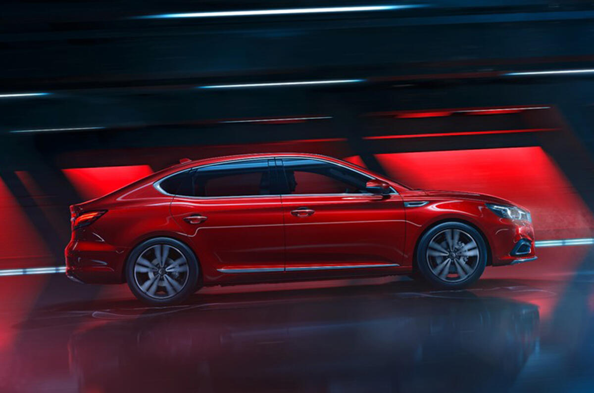 2018 MG 6 side profile