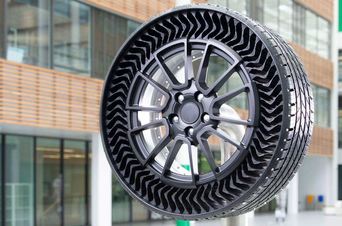 Michelin Uptis tyre concept