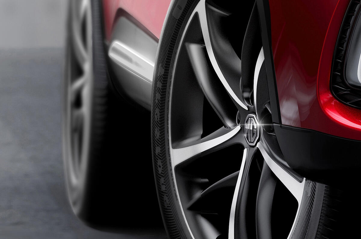 MG HS revealed in China as Nissan Qashqai rival