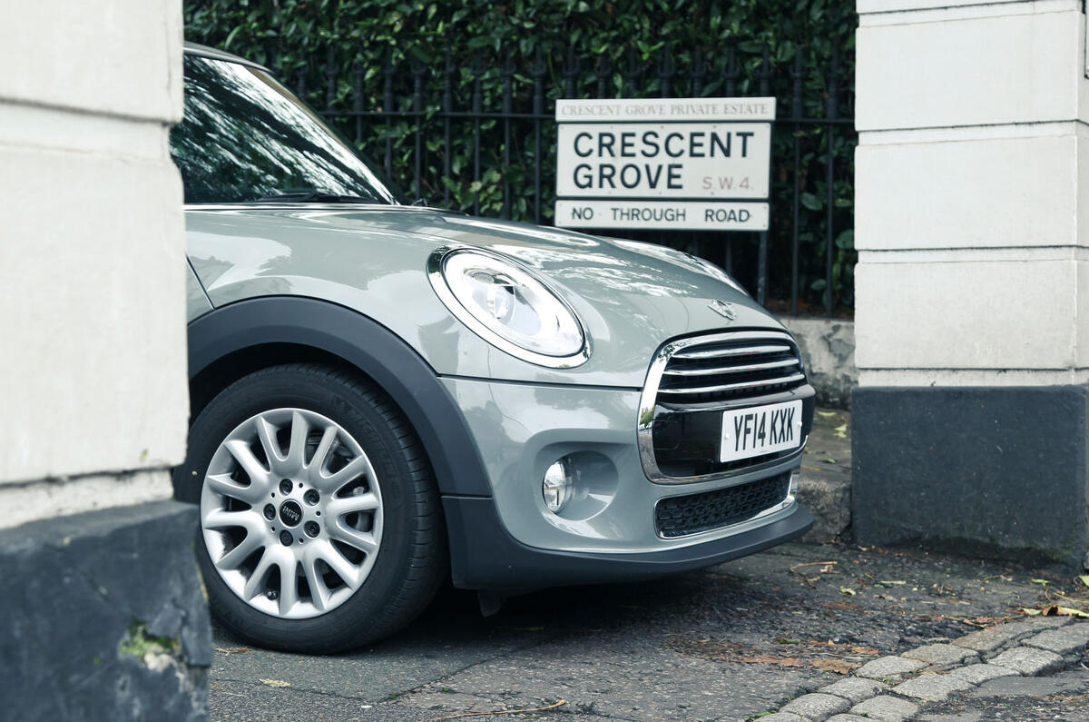 2015 Mini three-door hatch 2015 Mini three-door hatch