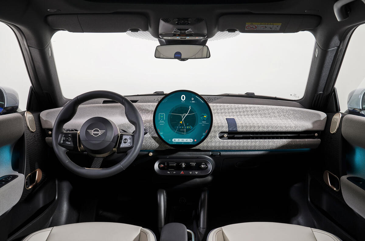 Mini Cooper Electric infotainment Mini Cooper Electric infotainment