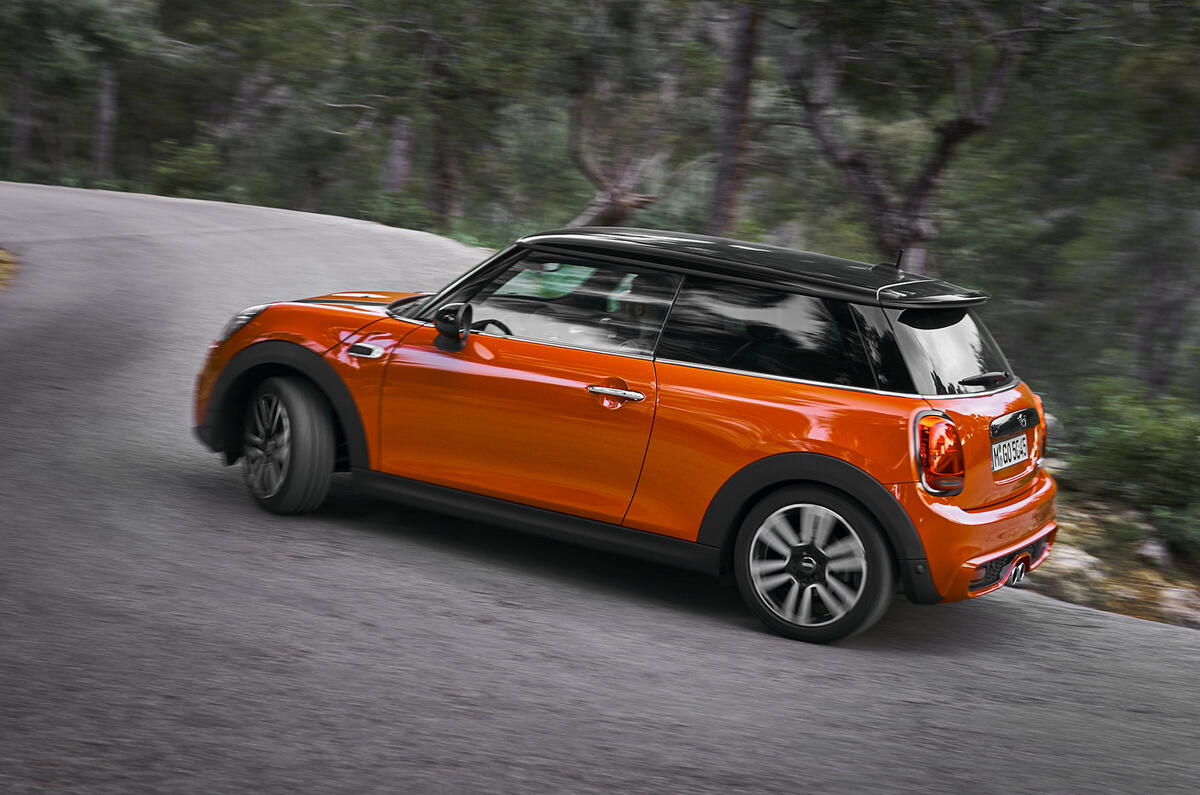 Mini Cooper S 3 Door Hatch 2018 Review Autocar