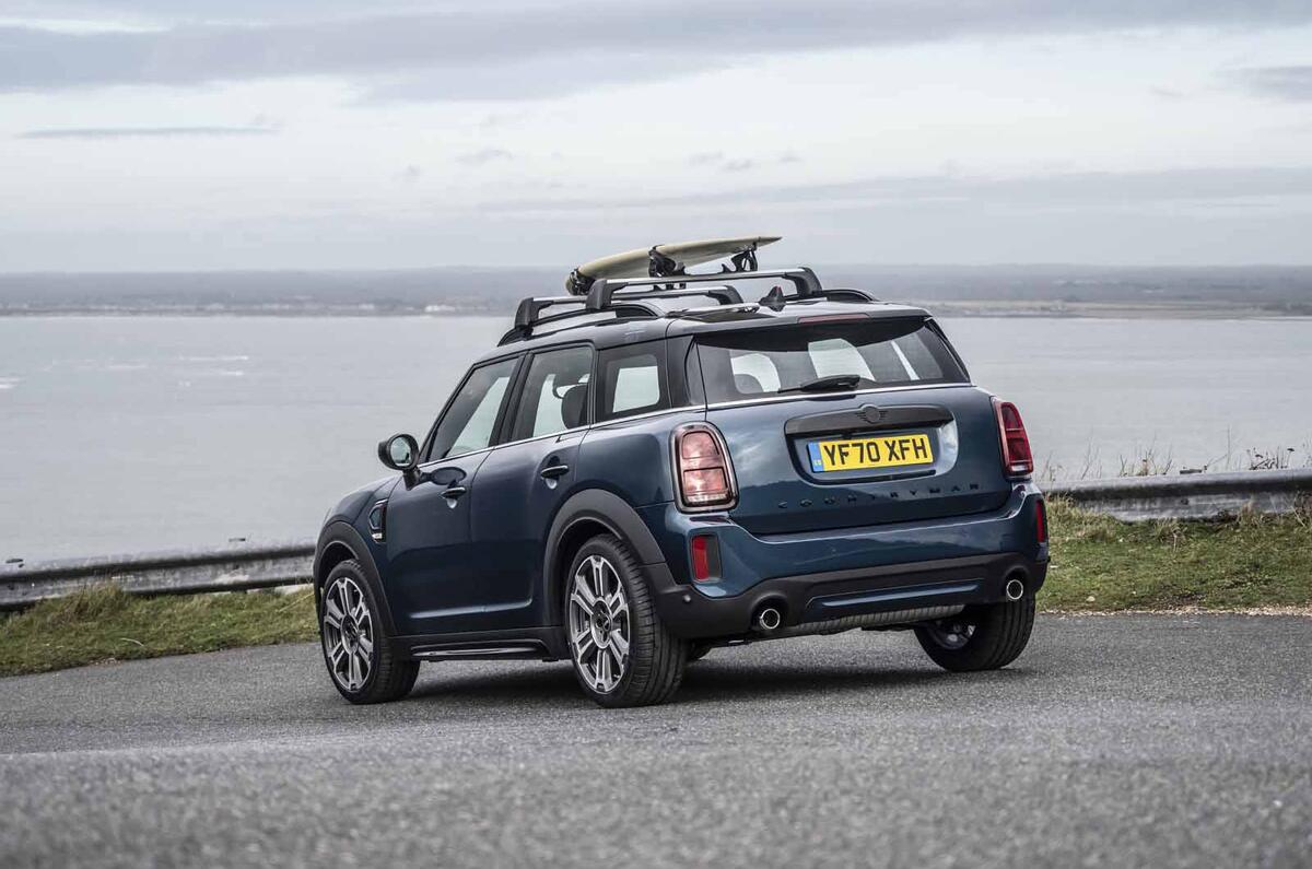 Mini Countryman Boardwalk rear