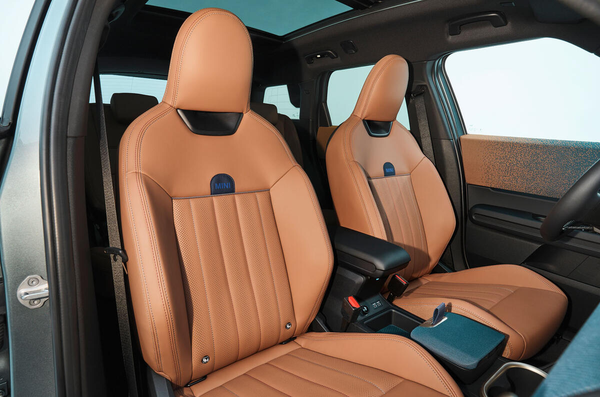Mini Countryman front seats Mini Countryman front seats